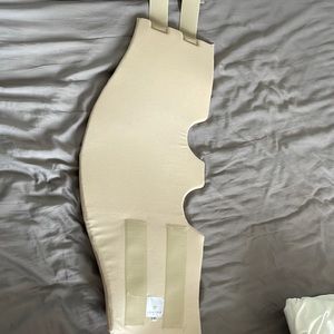 Contour faja 360 wrap around foam